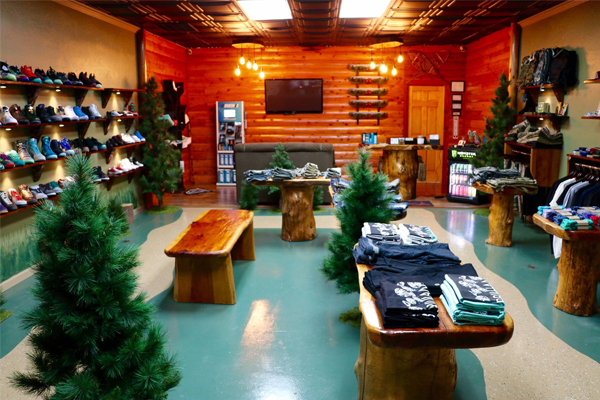 Places to Shop in Redding, Shopping, Malls, &amp; Attractions