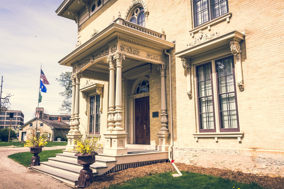 Hemlines and Heroes Exhibit Hemlines and Heroes Exhibit