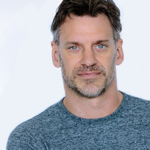 Comedian Dale Jones Comedian Dale Jones