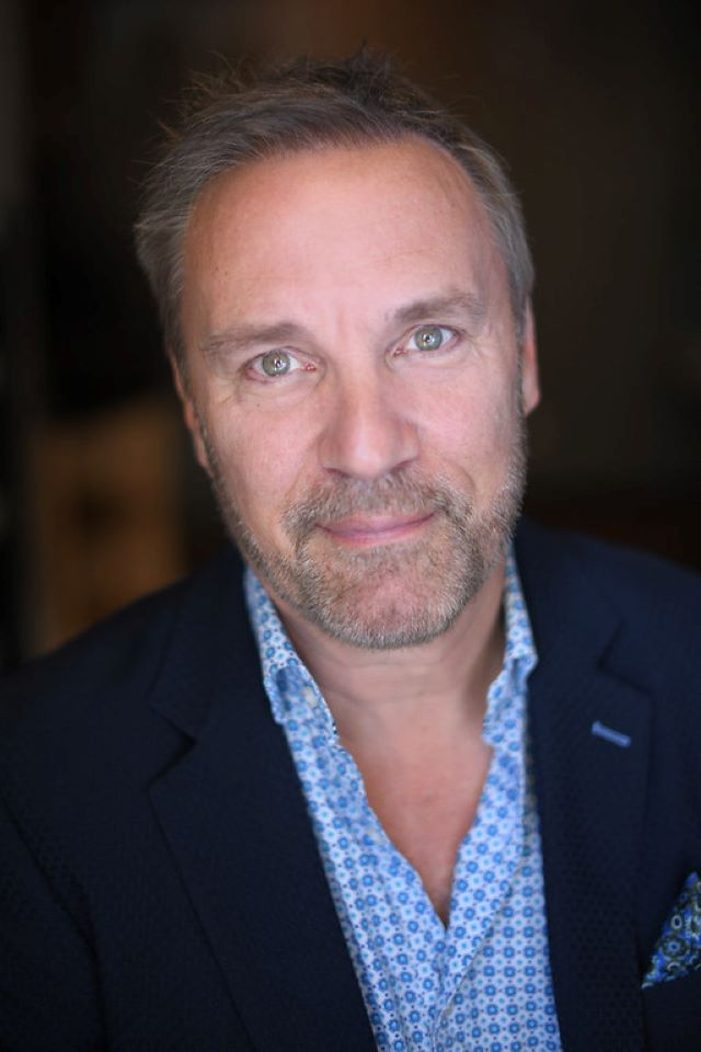 Craig Shoemaker at Levity Live