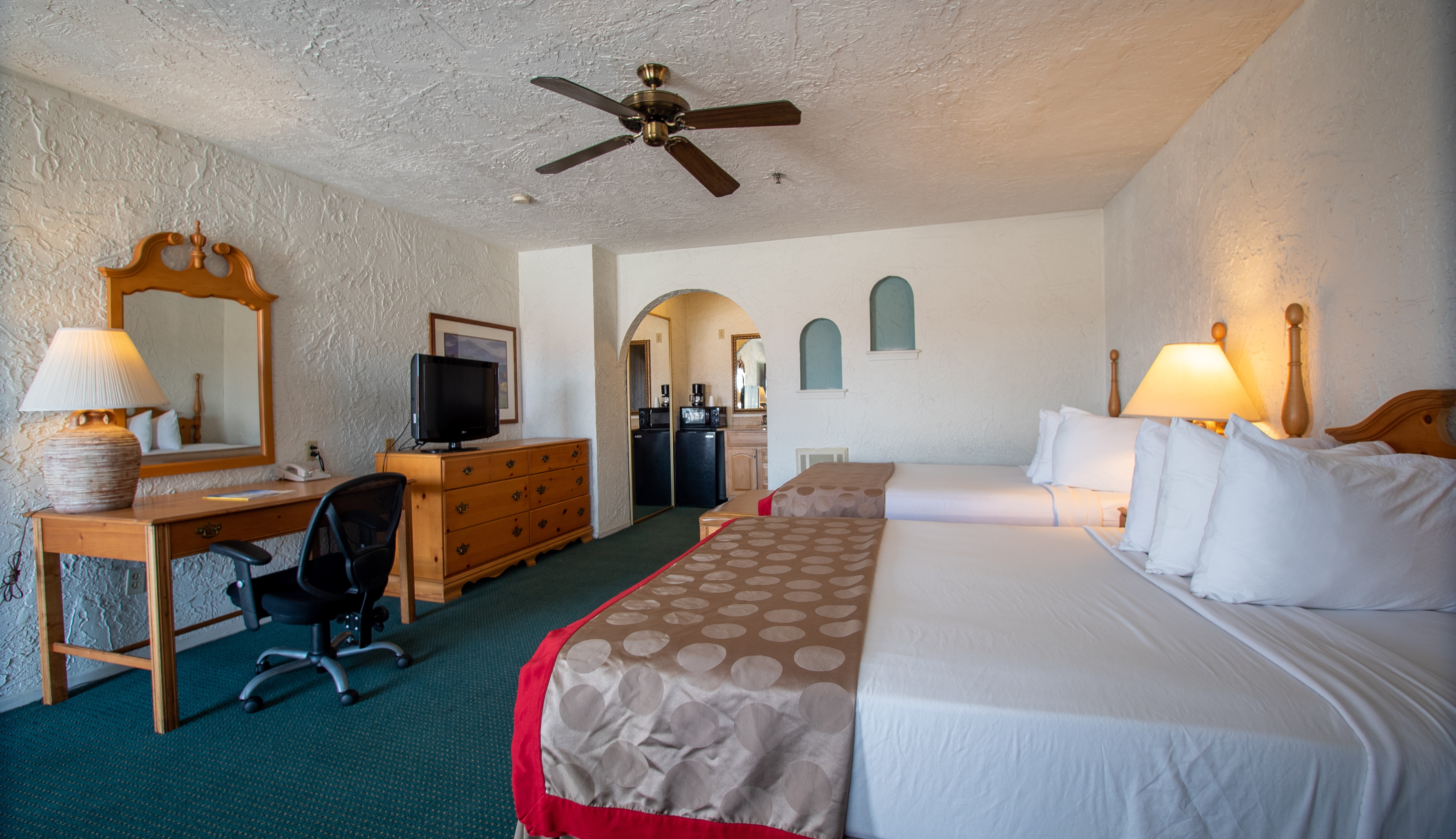 Channel Islands Inn & Suites Visit Oxnard