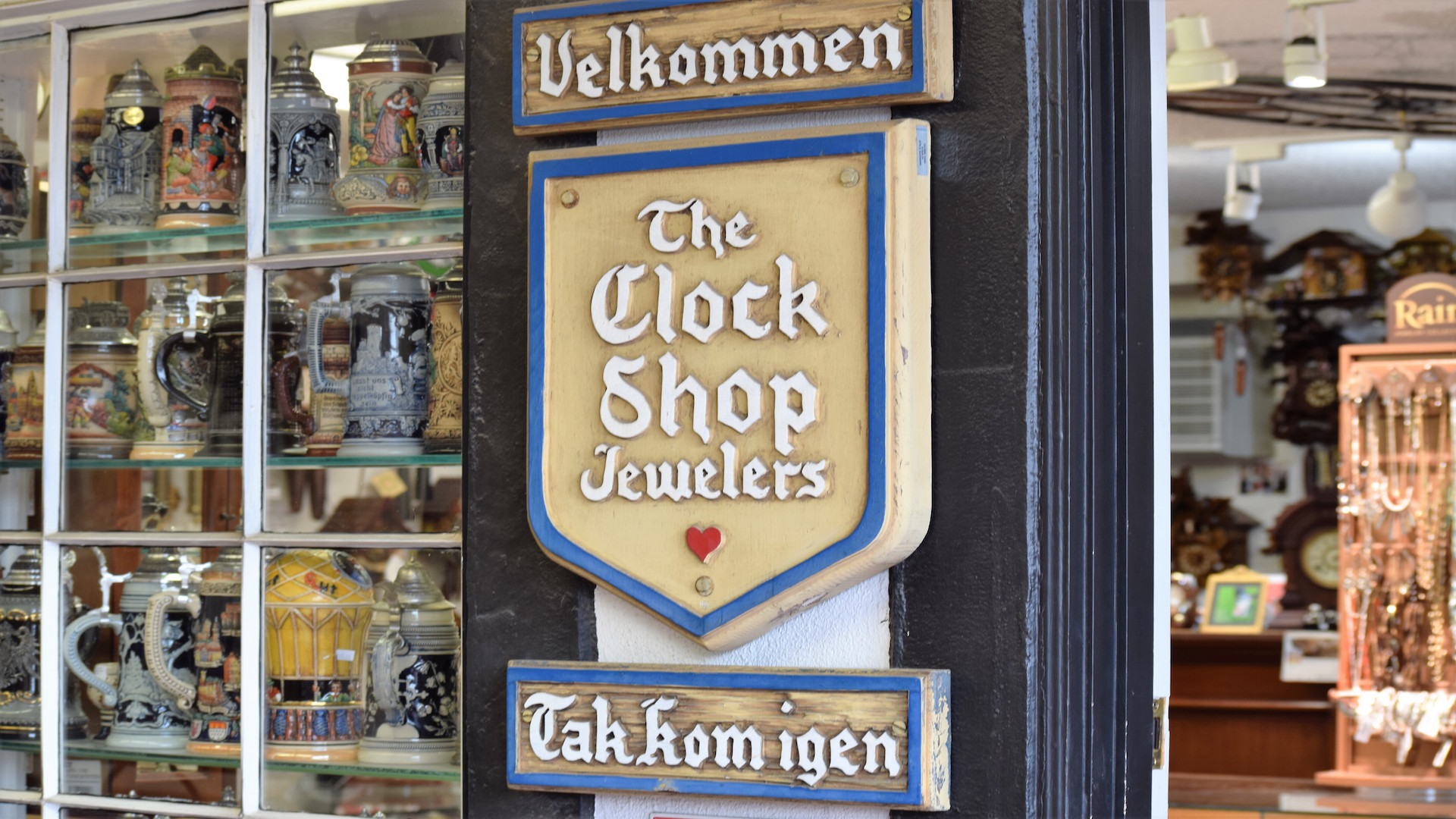 Hanson’s Clock Shop Jewelers